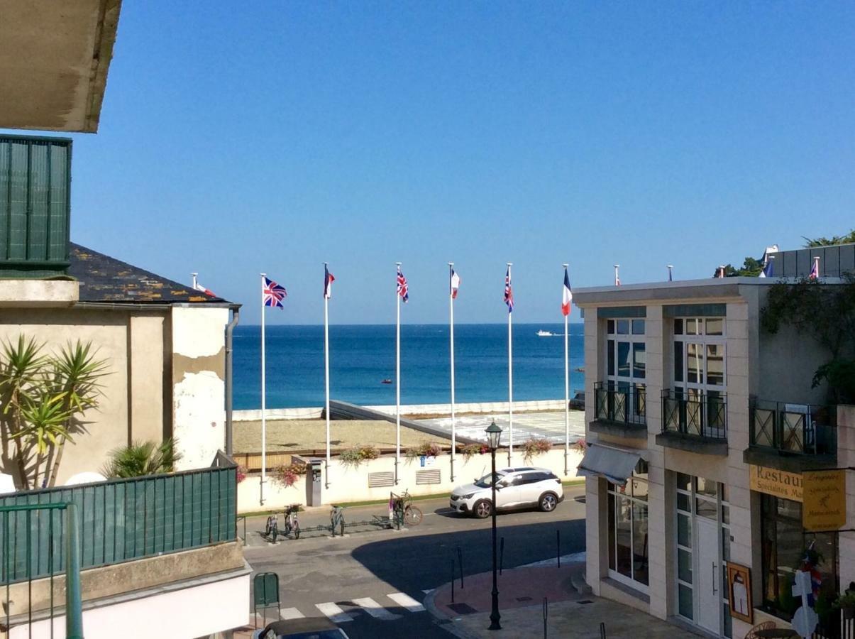 Les Studios Vue Mer Le Matlo Dinard Exteriör bild