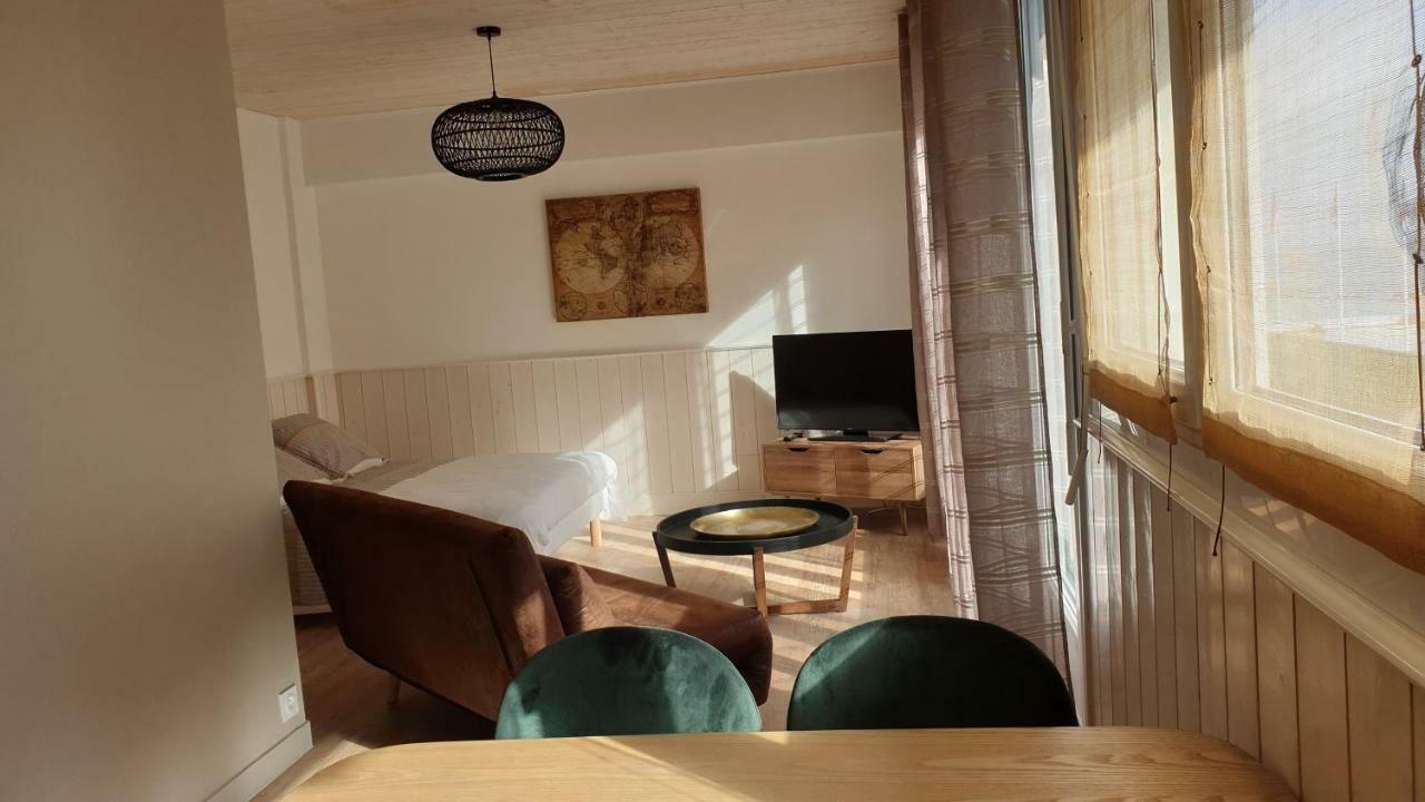 Les Studios Vue Mer Le Matlo Dinard Exteriör bild