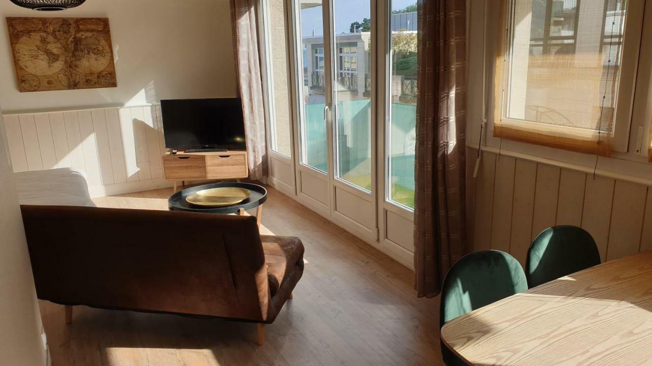 Les Studios Vue Mer Le Matlo Dinard Exteriör bild
